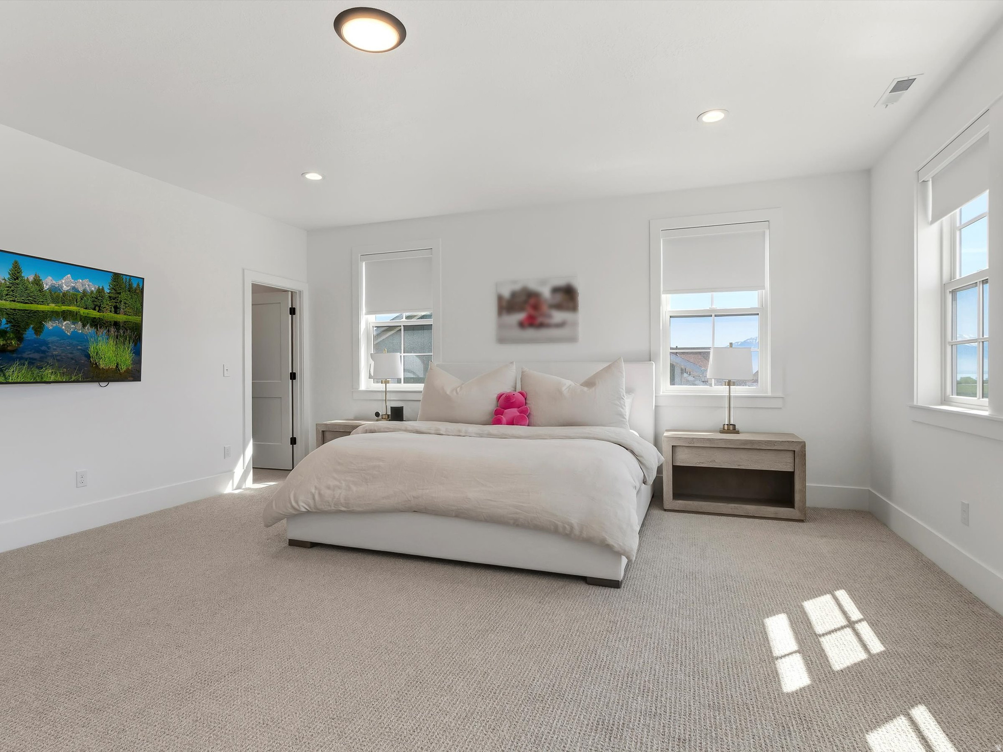 BEACON POINTE - Residential