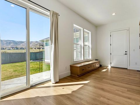 Tiny photo for 563 W FOUNDERS BLVD, Saratoga Springs, UT 84045 (MLS # 2148956)