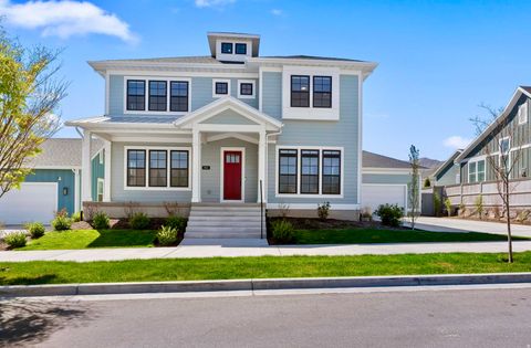 Photo of 563 W FOUNDERS BLVD, Saratoga Springs, UT 84045 (MLS # 2148956)