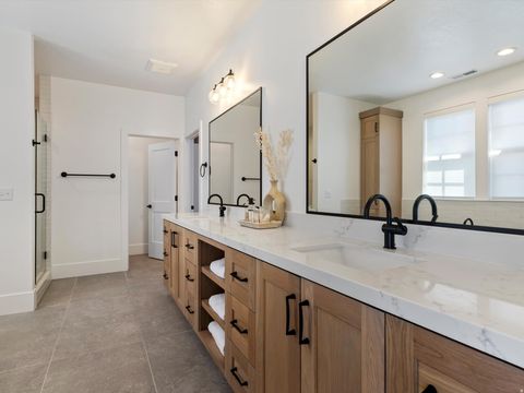 Tiny photo for 563 W FOUNDERS BLVD, Saratoga Springs, UT 84045 (MLS # 2148956)