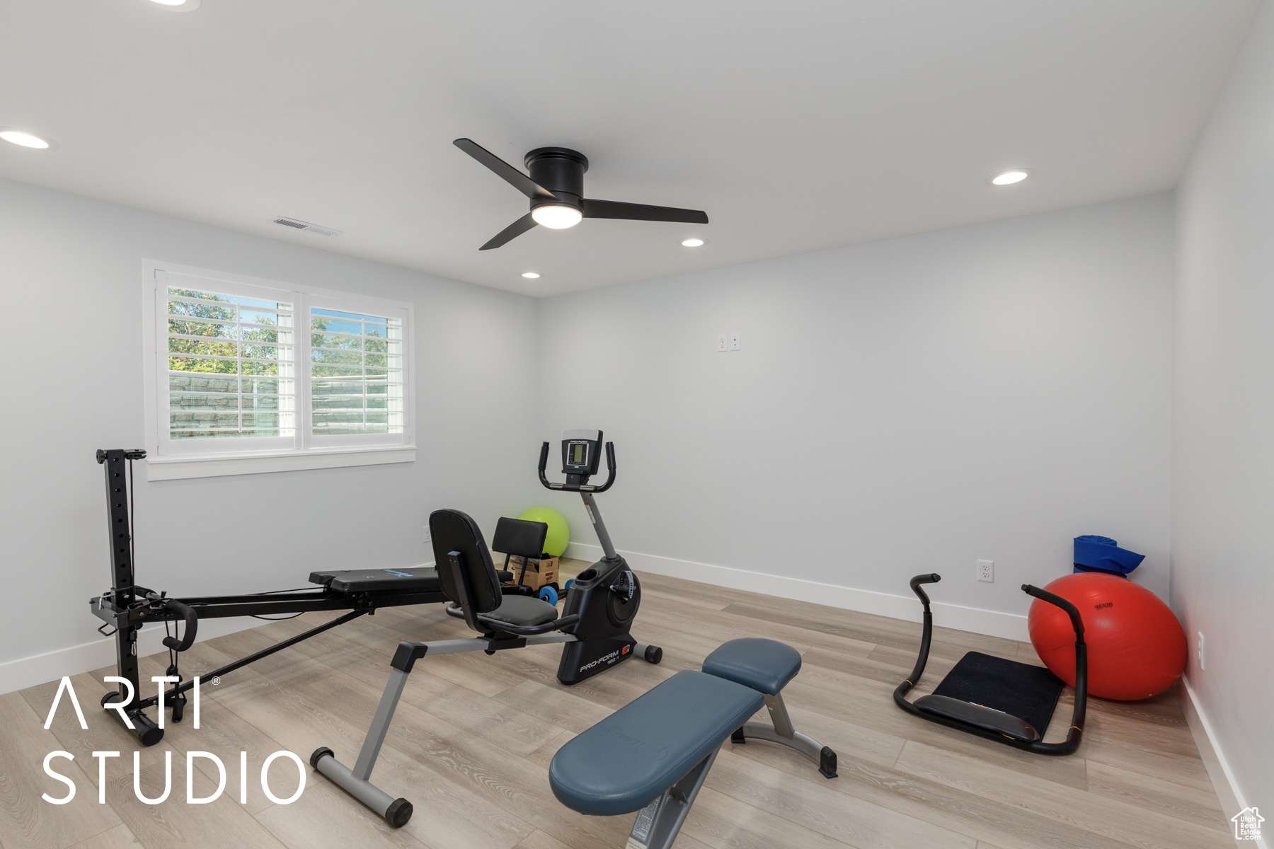 SUNSET RIDGE - Residential
