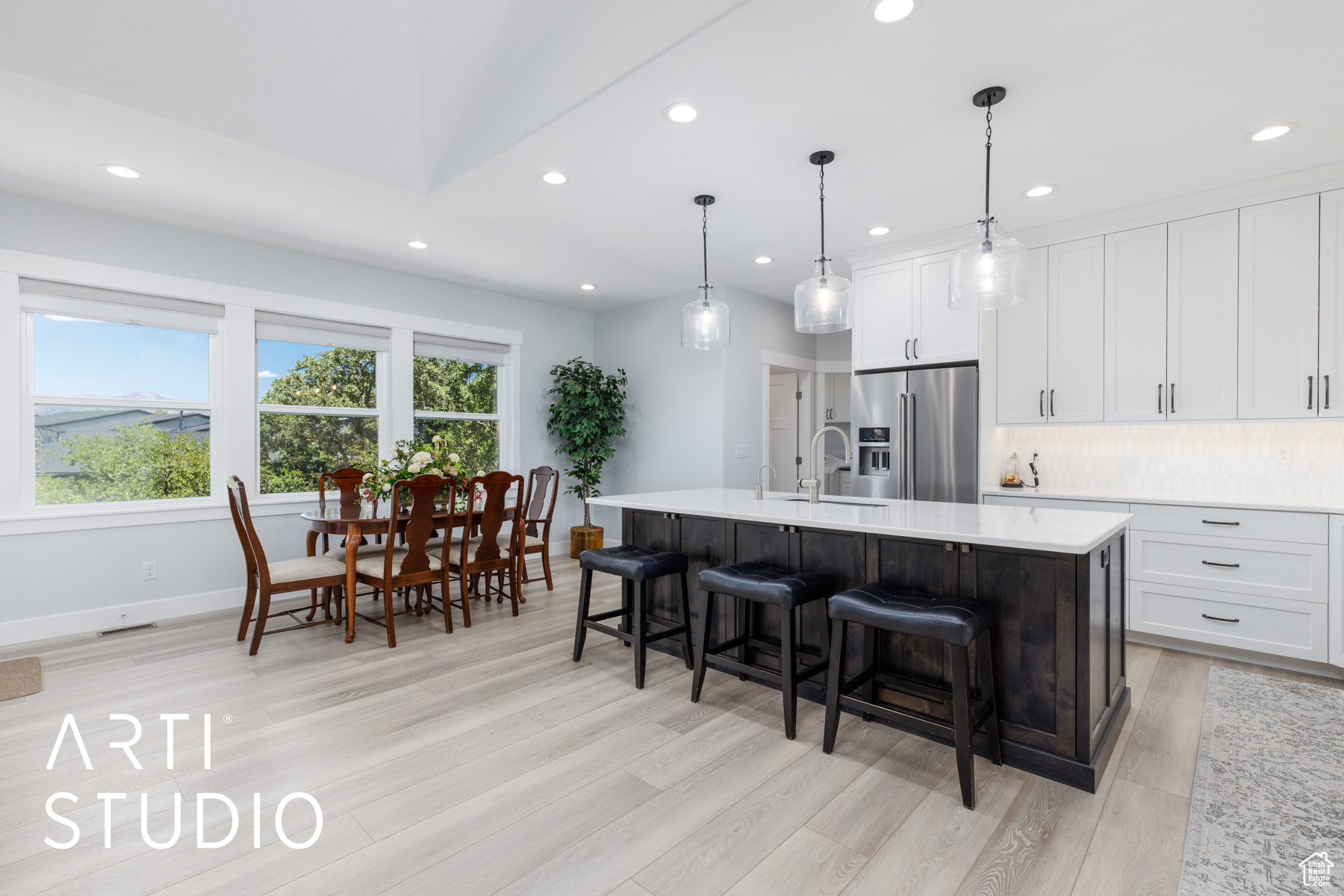 SUNSET RIDGE - Residential