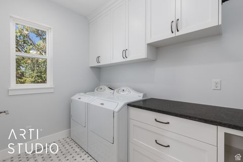 Tiny photo for 1302 E SUNSET CT. Ct, Ogden, UT 84403 (MLS # 2102963)