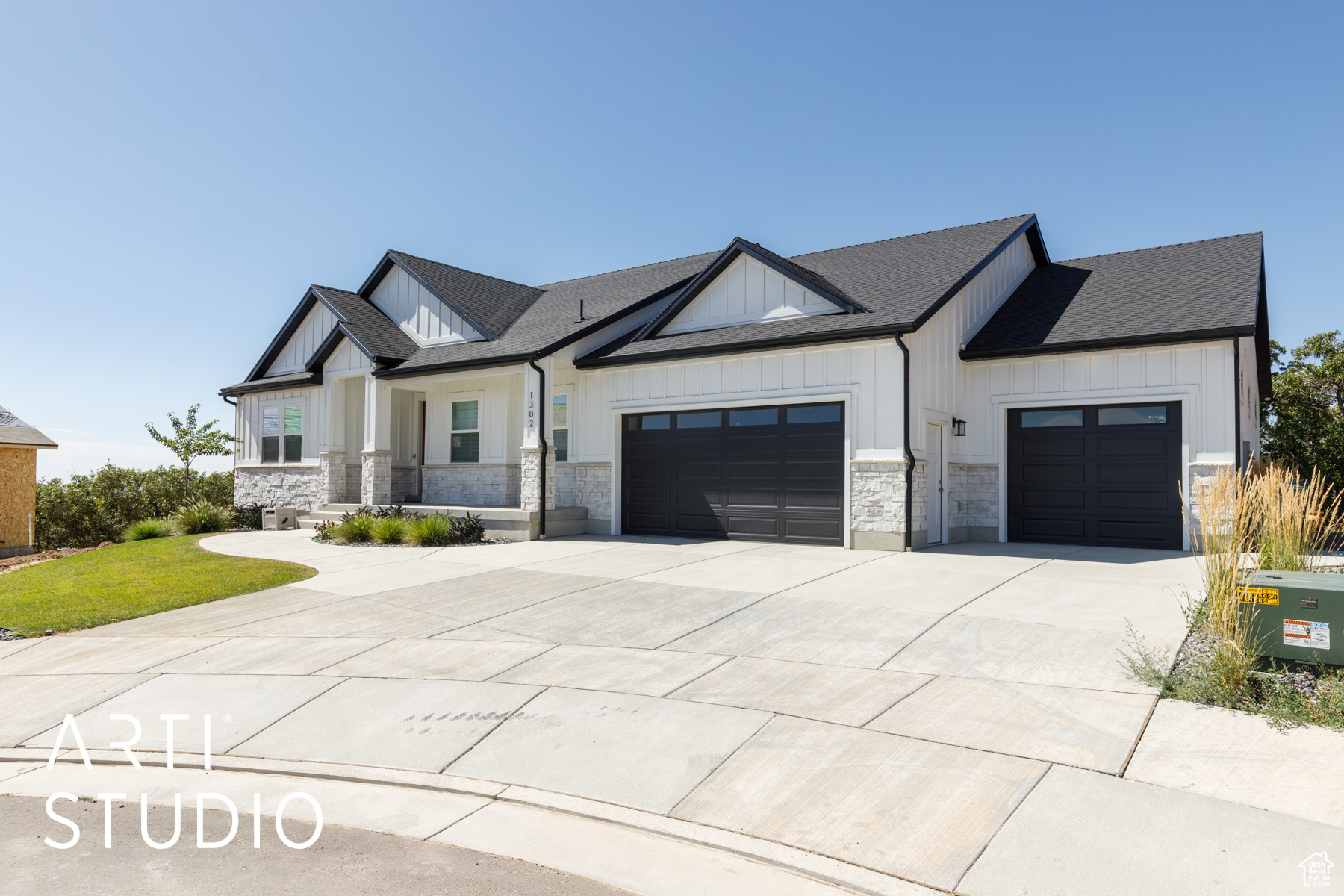 SUNSET RIDGE - Residential