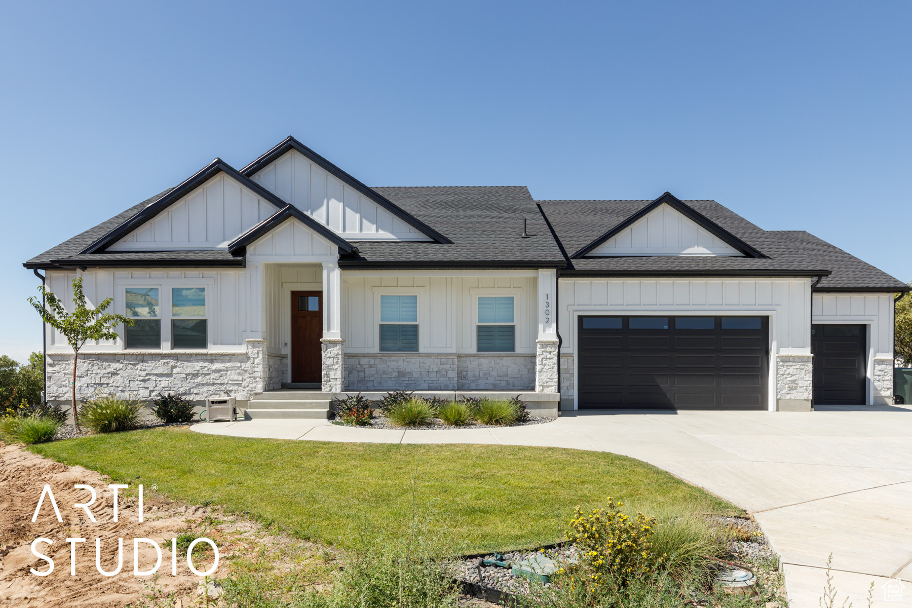 SUNSET RIDGE - Residential
