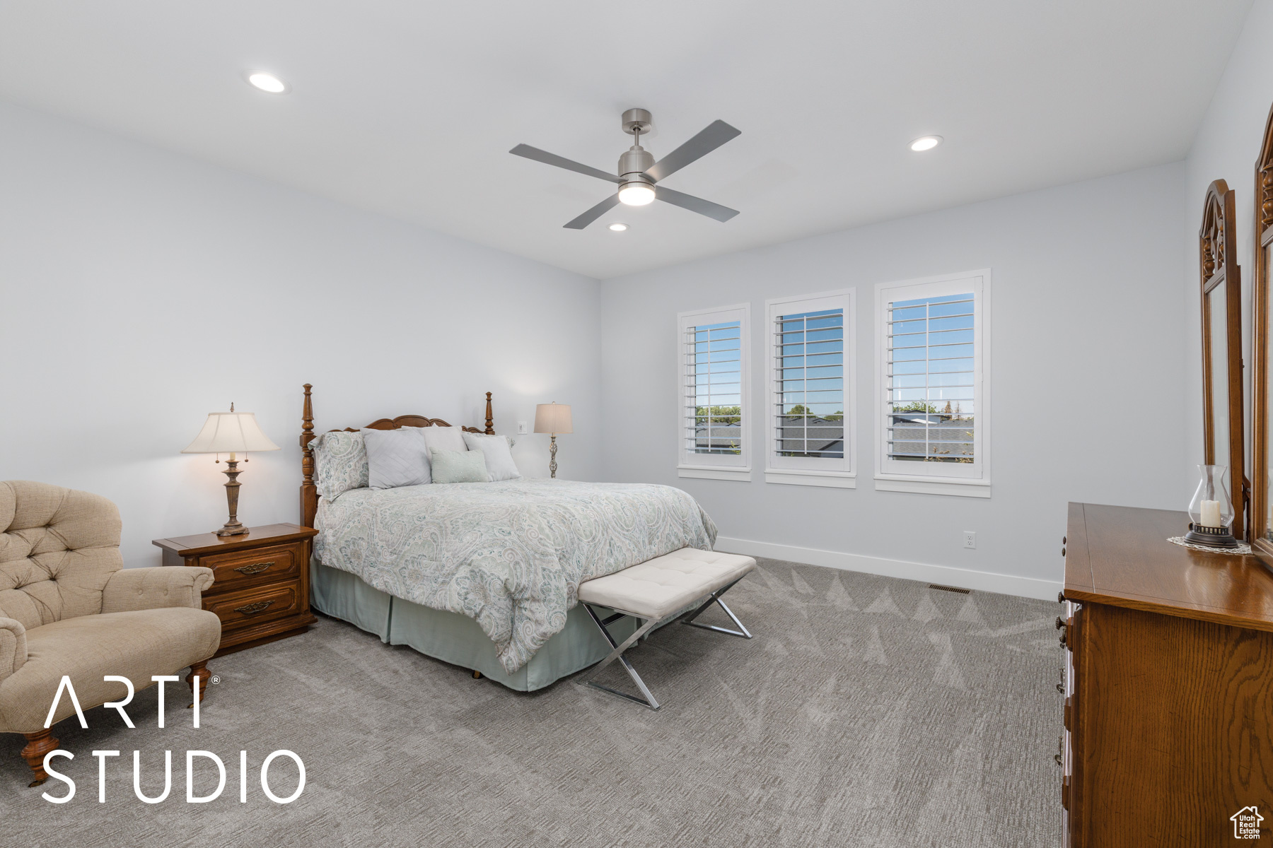 SUNSET RIDGE - Residential