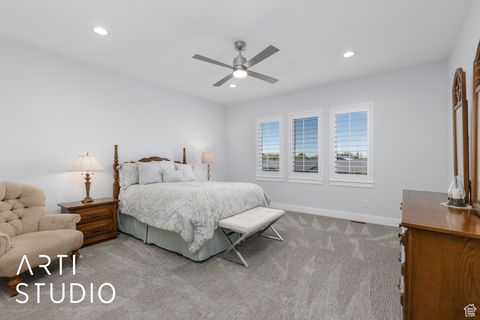 Tiny photo for 1302 E SUNSET CT. Ct, Ogden, UT 84403 (MLS # 2102963)