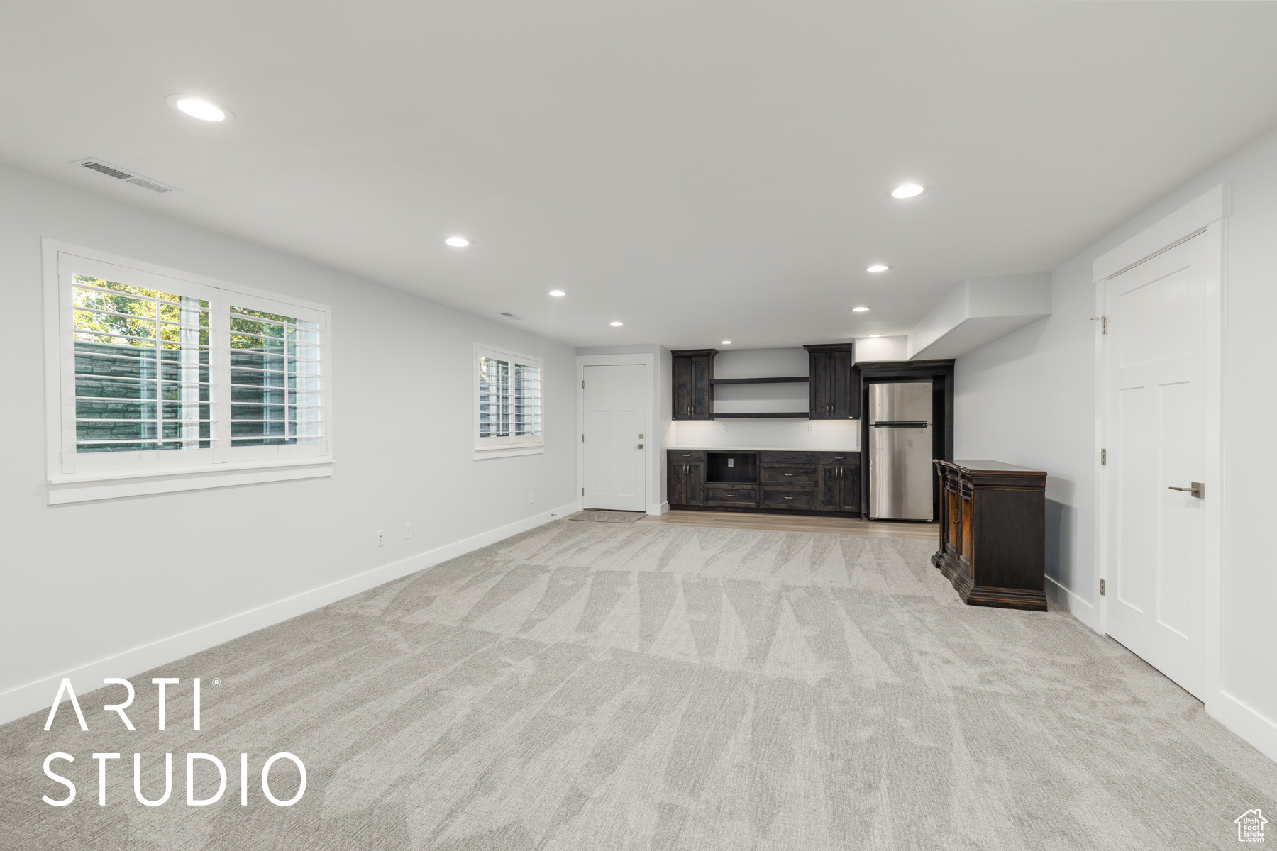 SUNSET RIDGE - Residential