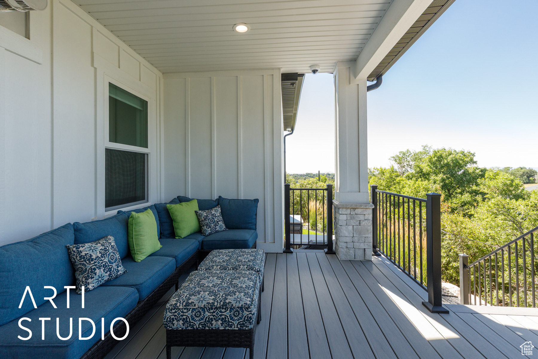 SUNSET RIDGE - Residential