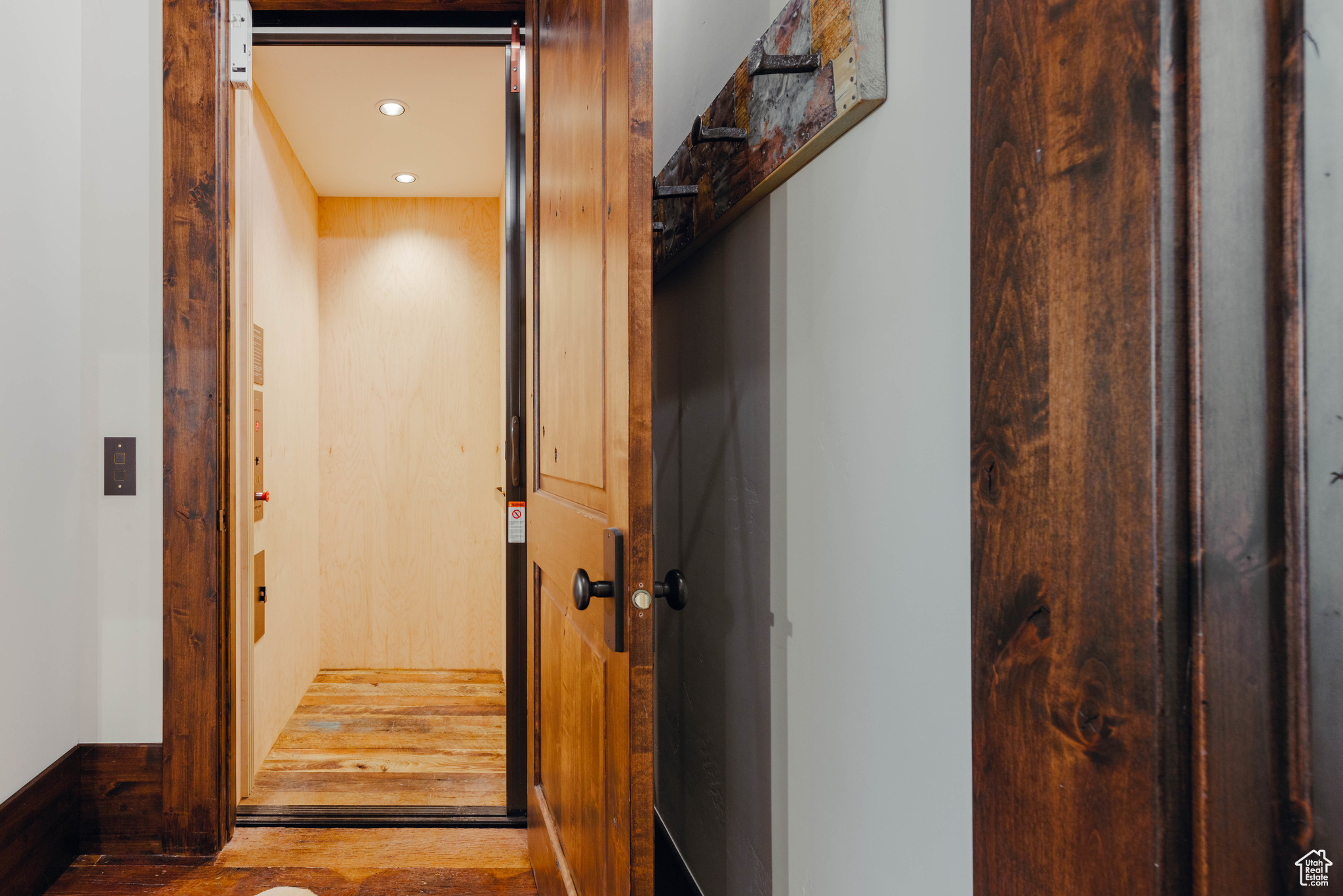 PINE MEADOW RANCH - Residential