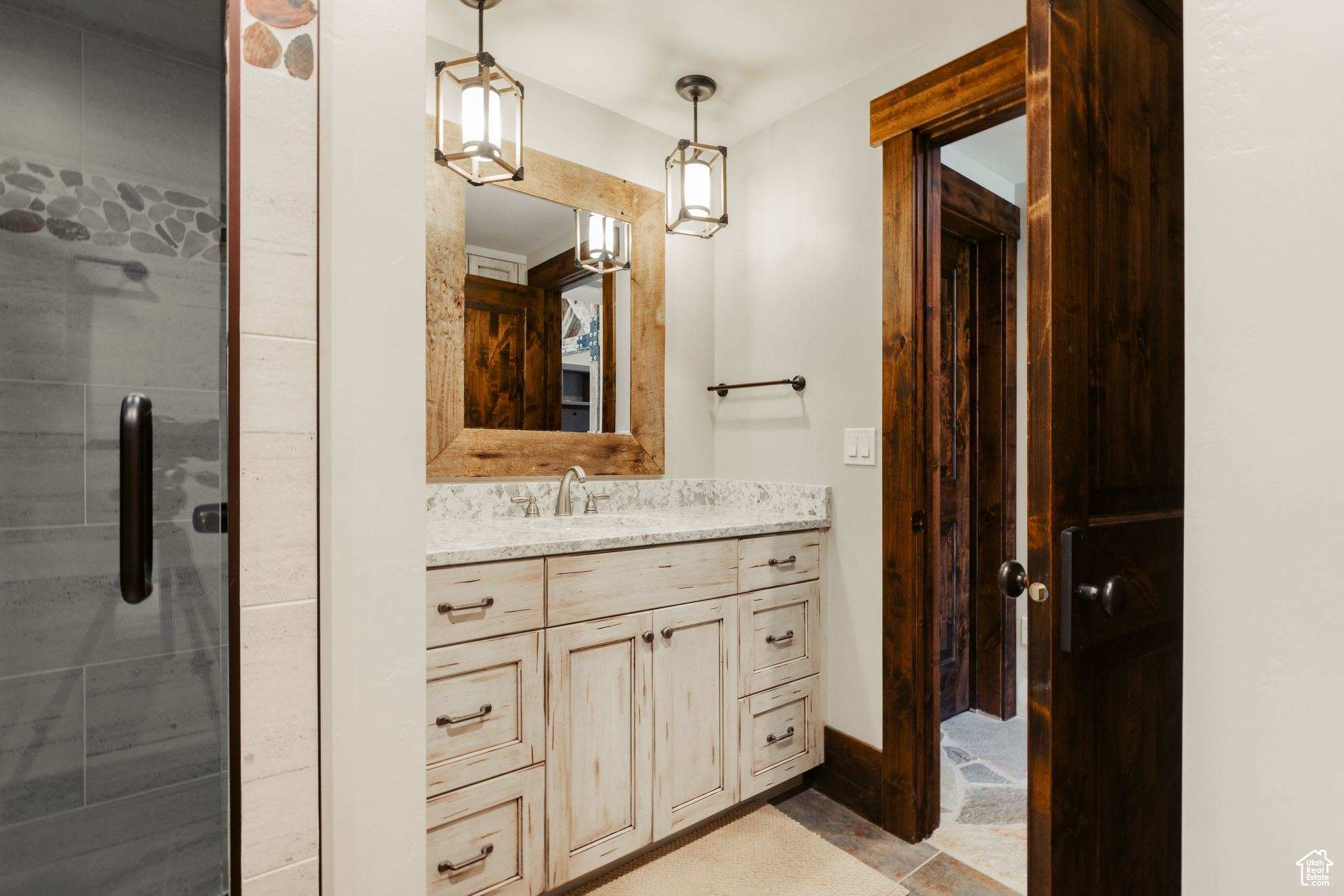 PINE MEADOW RANCH - Residential