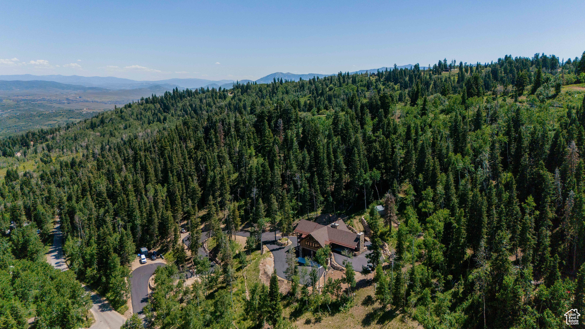 PINE MEADOW RANCH - Residential