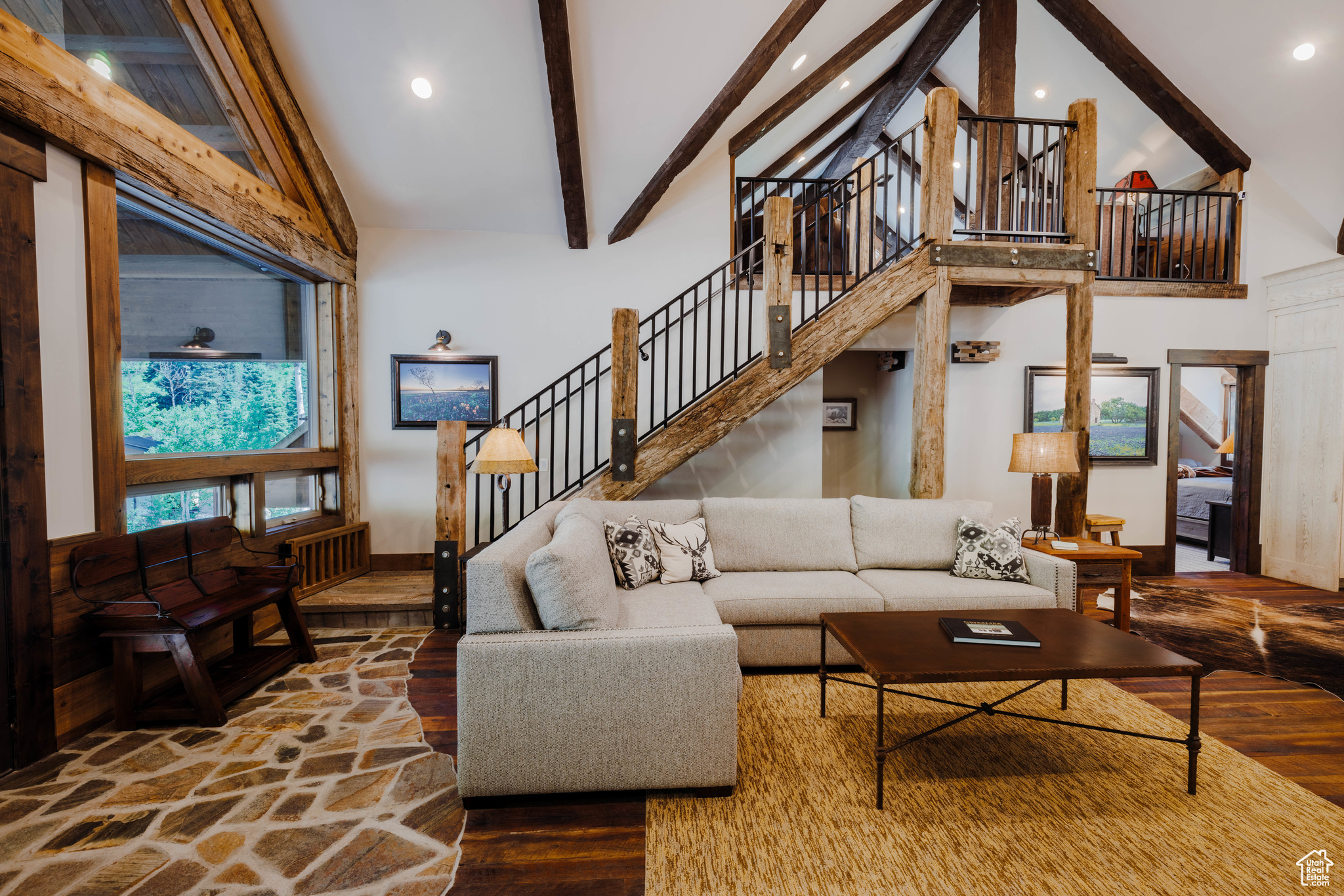 PINE MEADOW RANCH - Residential