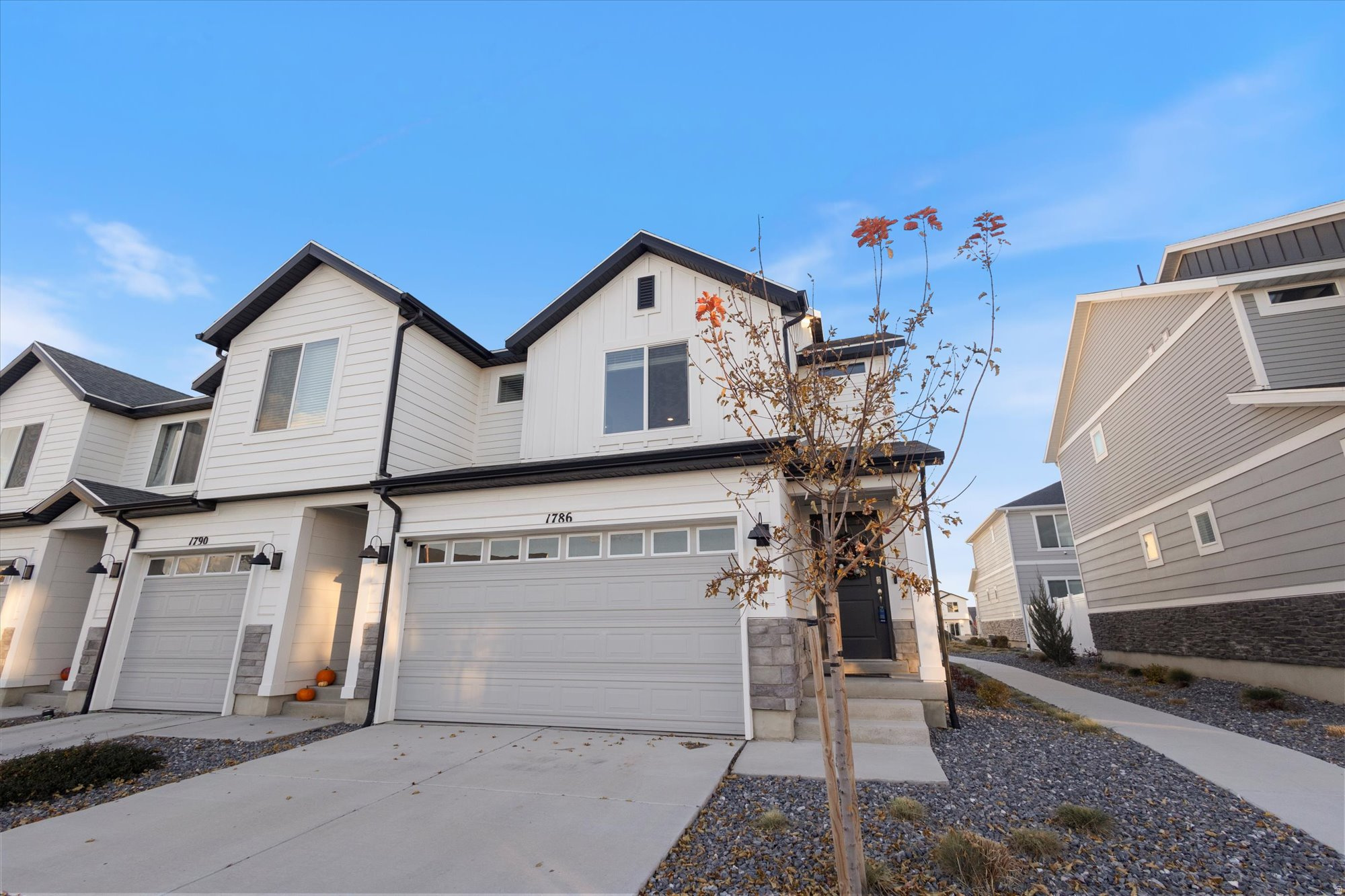 EAGLE POINT - Residential