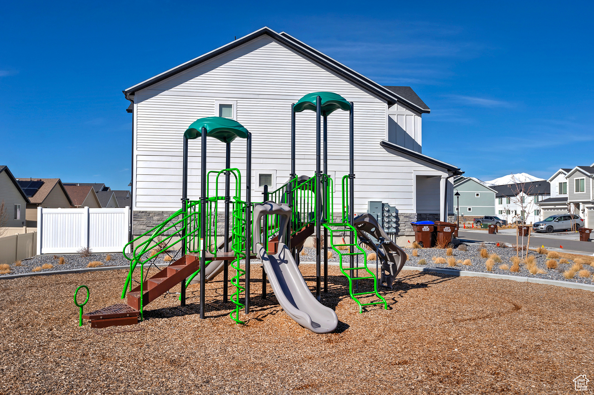 EAGLE POINT - Residential