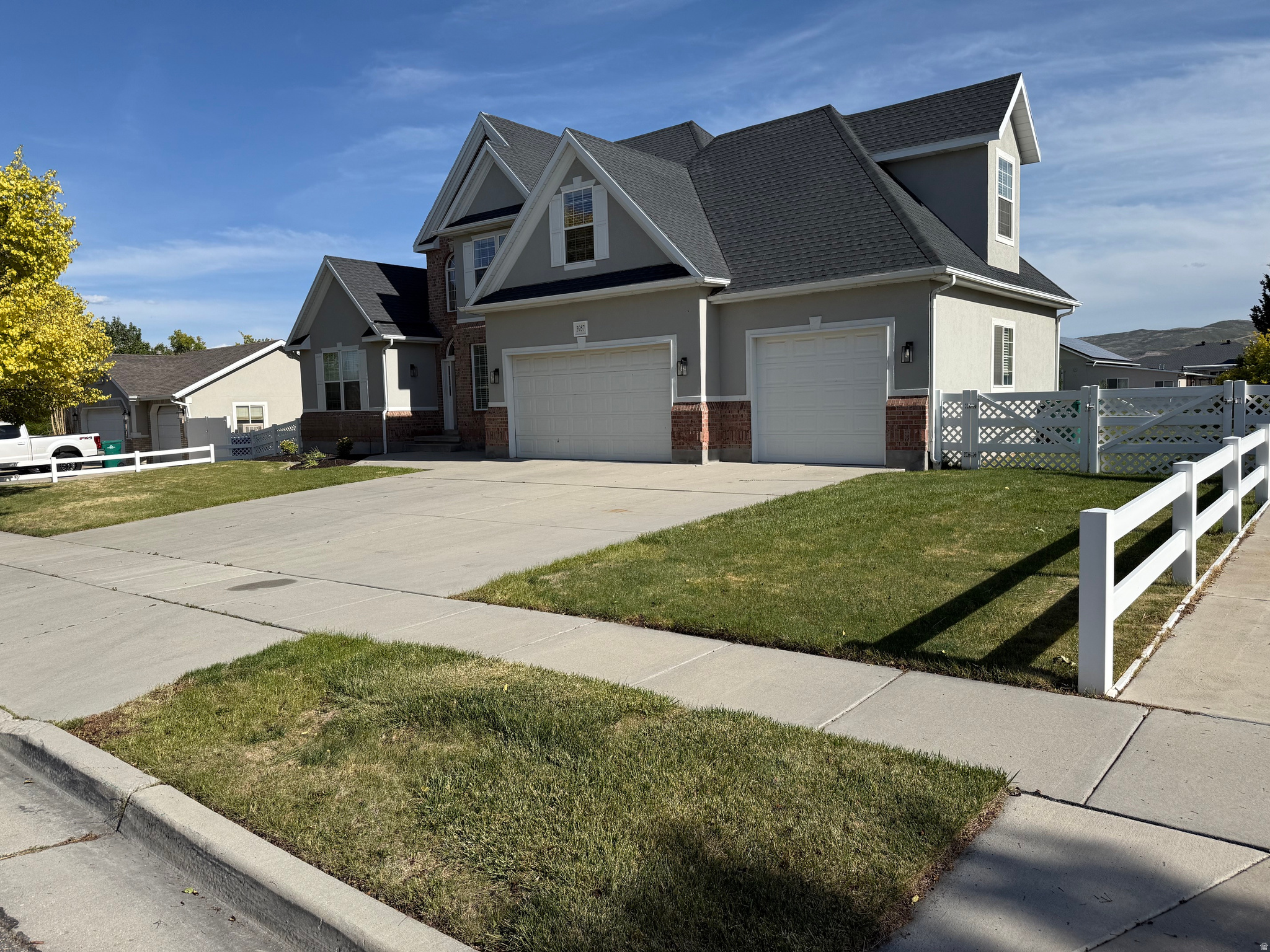 DEER MOUNTAIN ESTATES - Residential