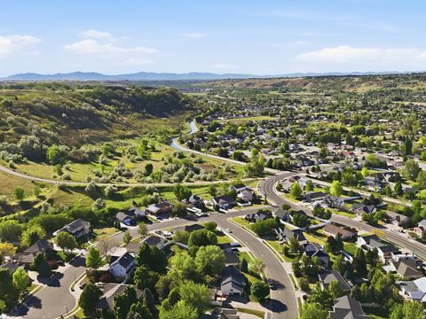 Tiny photo for 1969 E CEDAR BENCH Dr, South Weber, UT 84405 (MLS # 2158283)