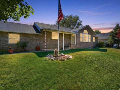 Photo of 1969 E CEDAR BENCH Dr, South Weber, UT 84405 (MLS # 2158283)