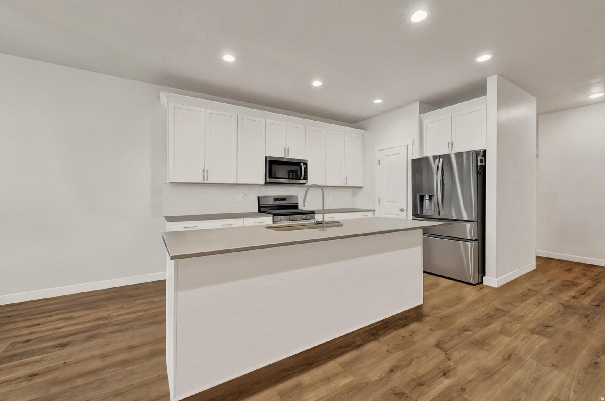 BLUFF VIEW - Residential