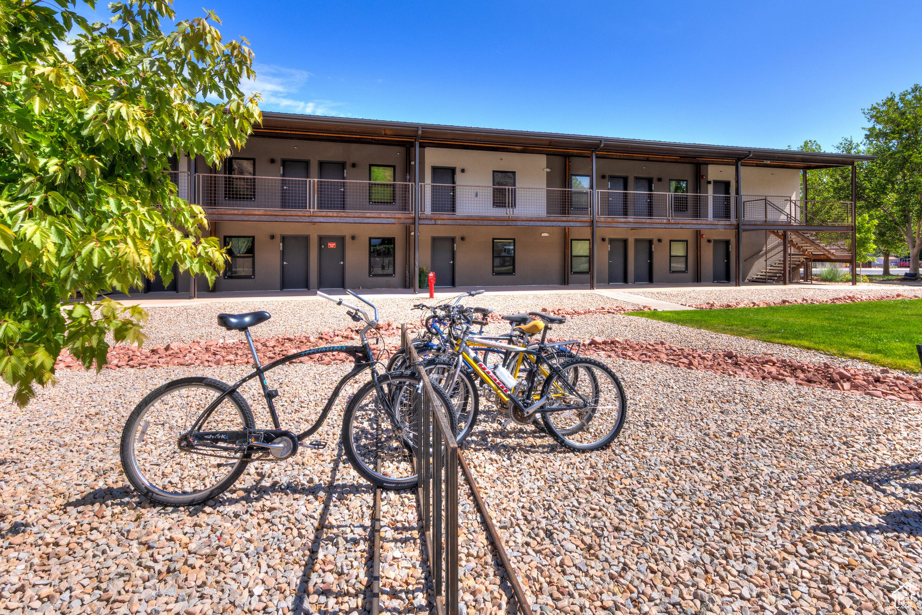 KANE CREEK CONDOS - Residential