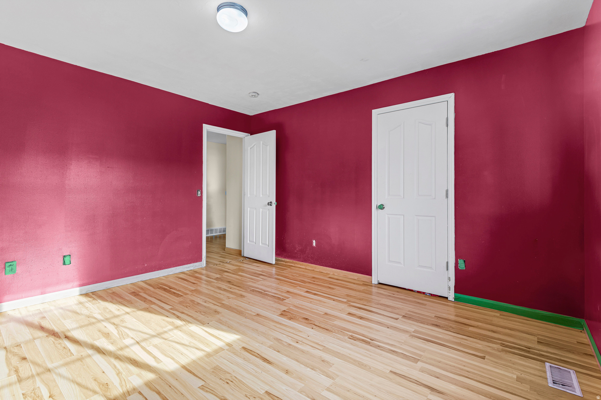 THE PINES CONDOS - Residential