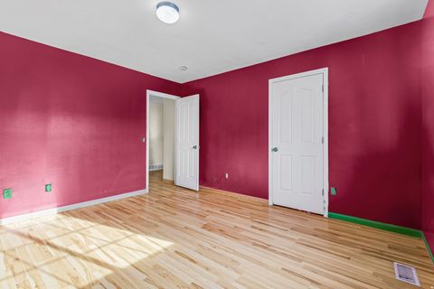 Tiny photo for 353 E NEWSOME PARK LN, South Salt Lake, UT 84115 (MLS # 2127699)