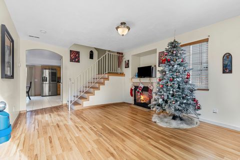 Tiny photo for 353 E NEWSOME PARK LN, South Salt Lake, UT 84115 (MLS # 2127699)