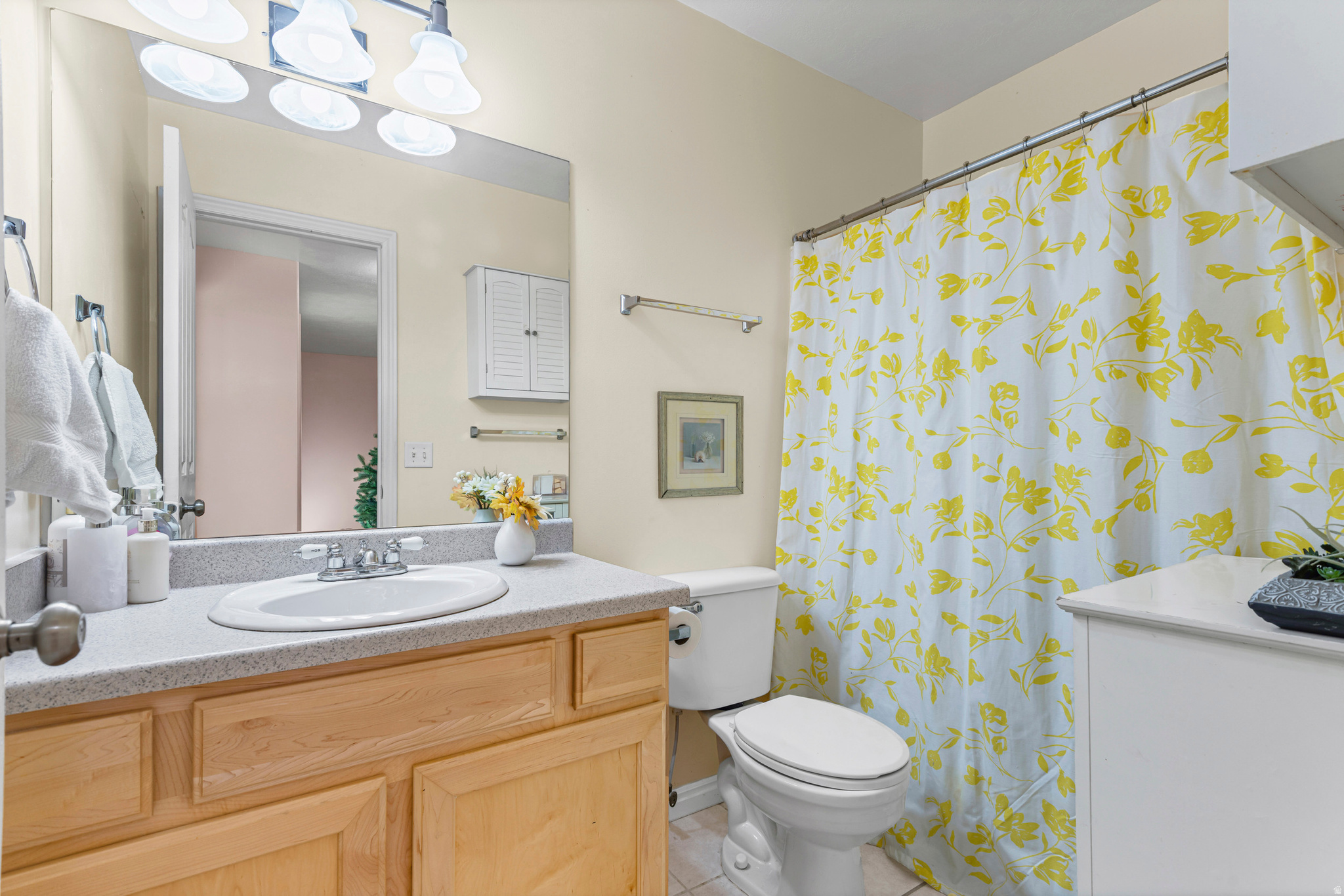 THE PINES CONDOS - Residential