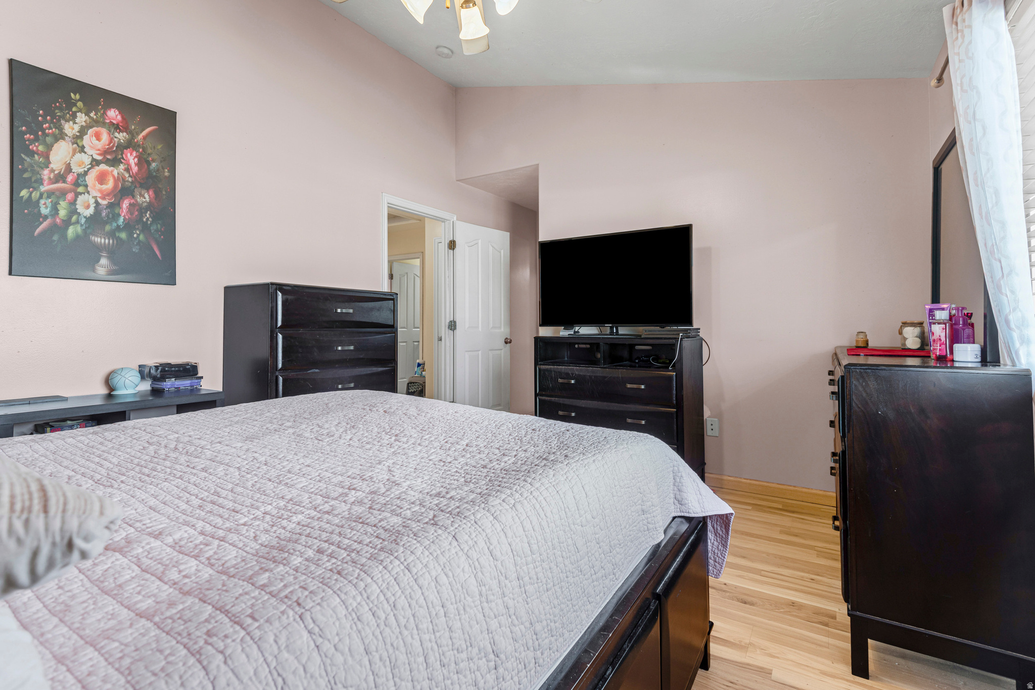 THE PINES CONDOS - Residential