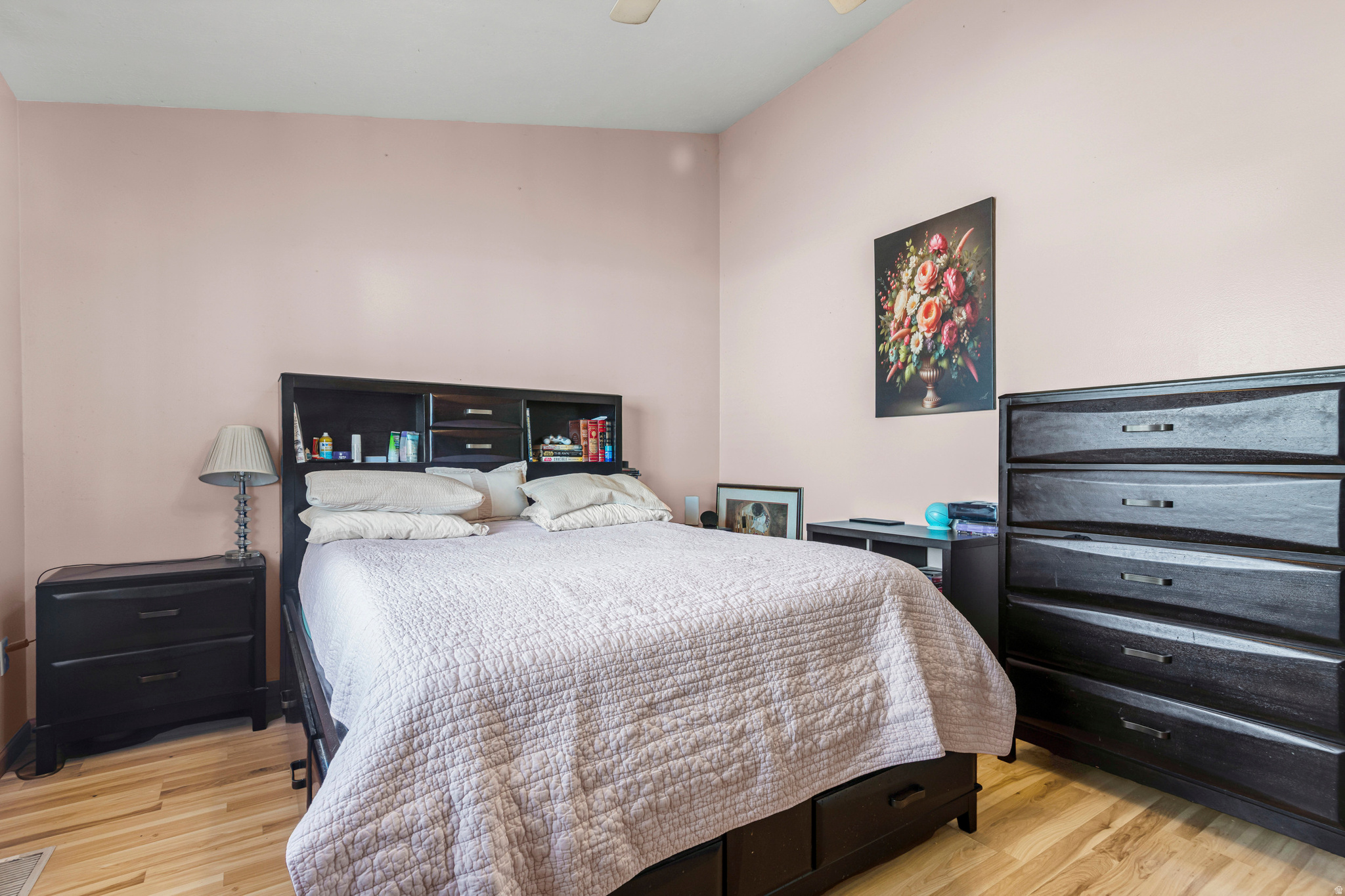 THE PINES CONDOS - Residential