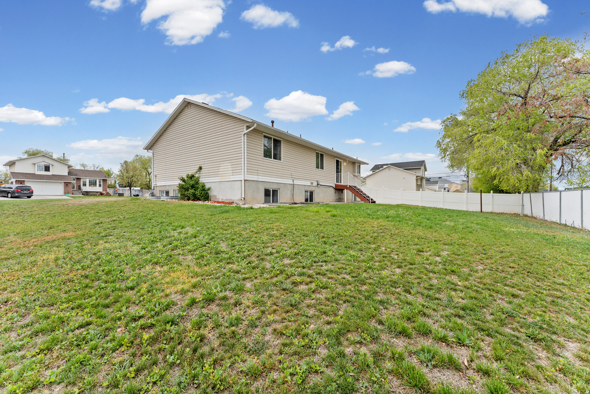 SETTLERS POINT - Residential