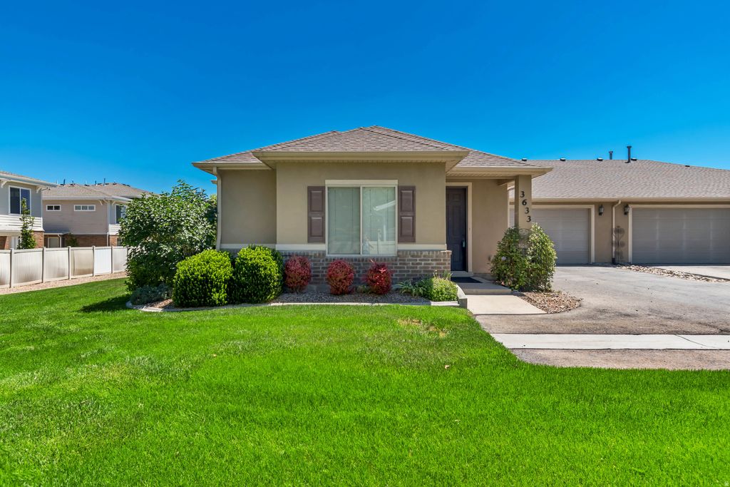 Photo of 3633 S ASSEMBLY CT W, West Valley City, UT 84120 (MLS # 2170119)