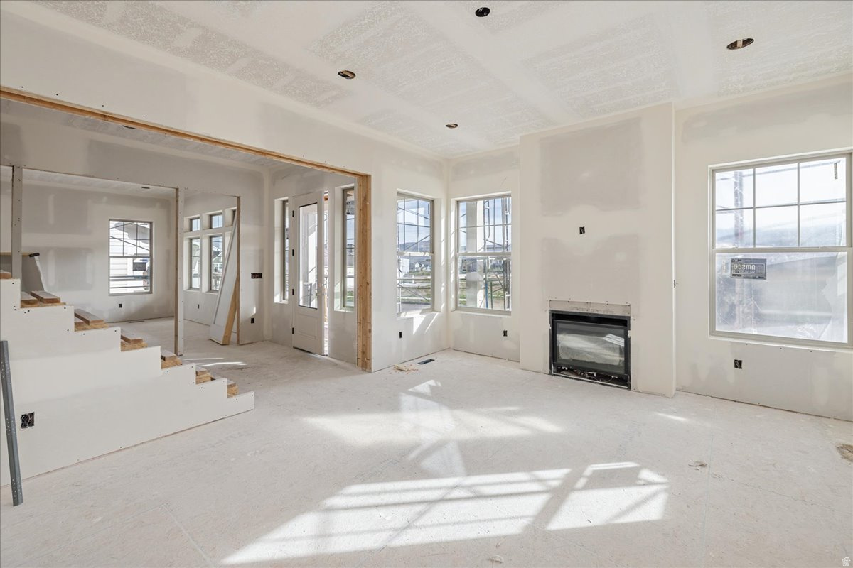 DAYBREAK - Residential