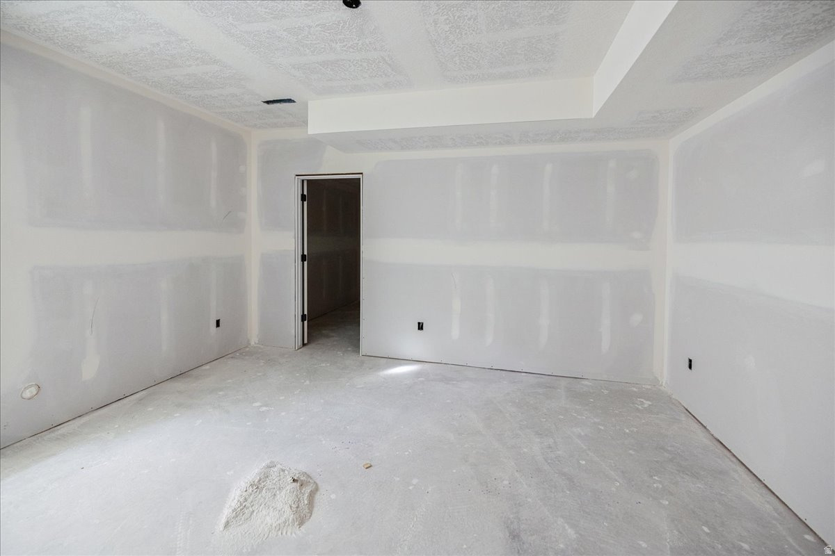 DAYBREAK - Residential