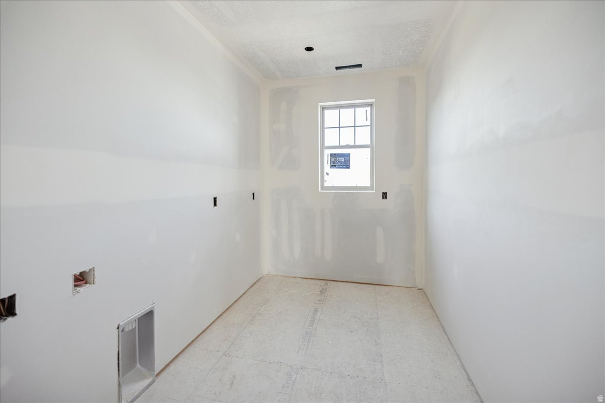 DAYBREAK - Residential