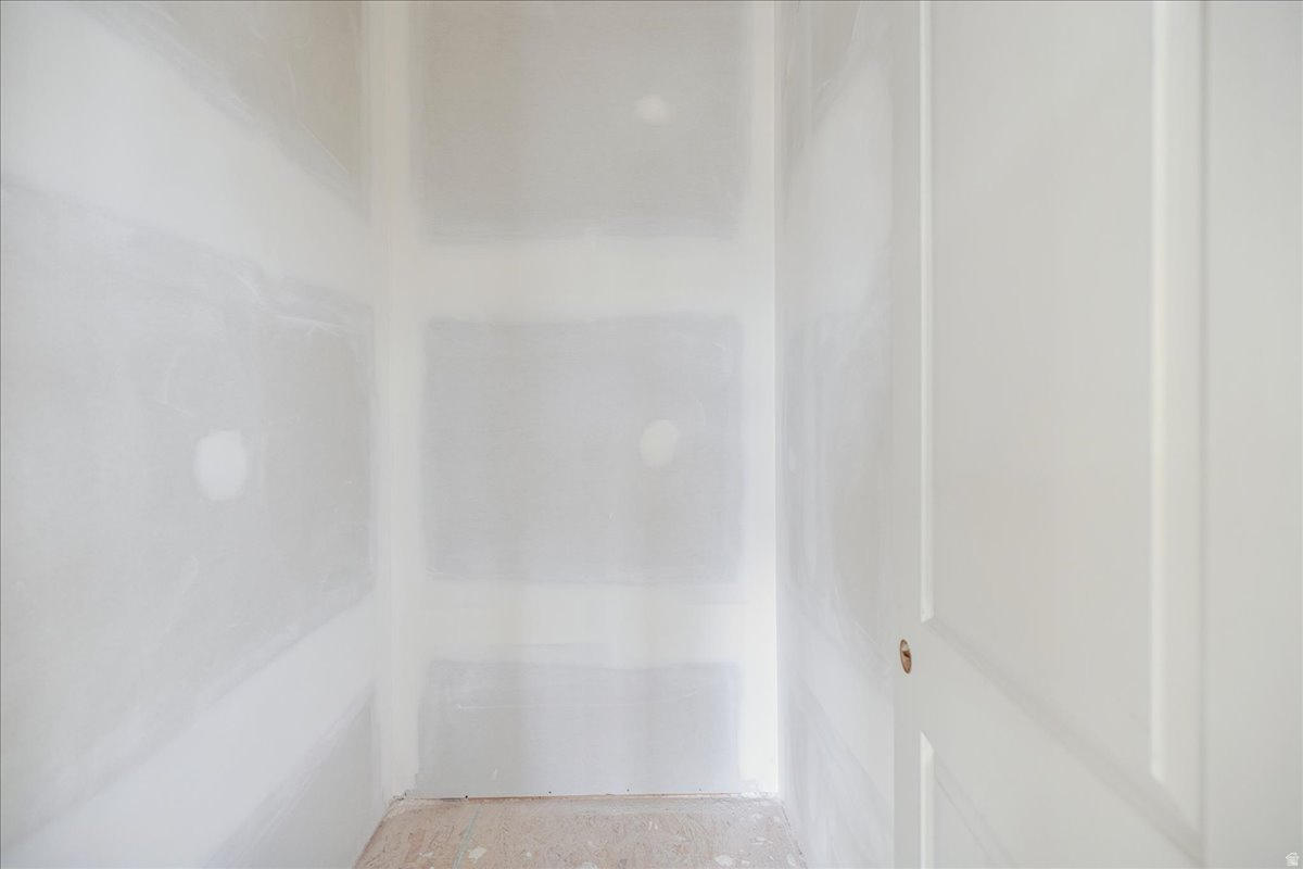 DAYBREAK - Residential