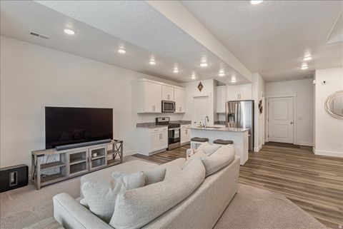 Tiny photo for 1147 N HAIGHT CREEK LOOP, Farmington, UT 84025 (MLS # 2153006)