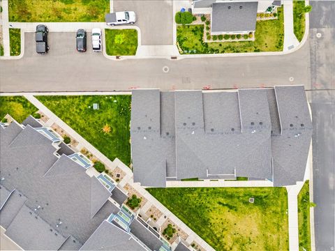 Tiny photo for 1147 N HAIGHT CREEK LOOP, Farmington, UT 84025 (MLS # 2153006)