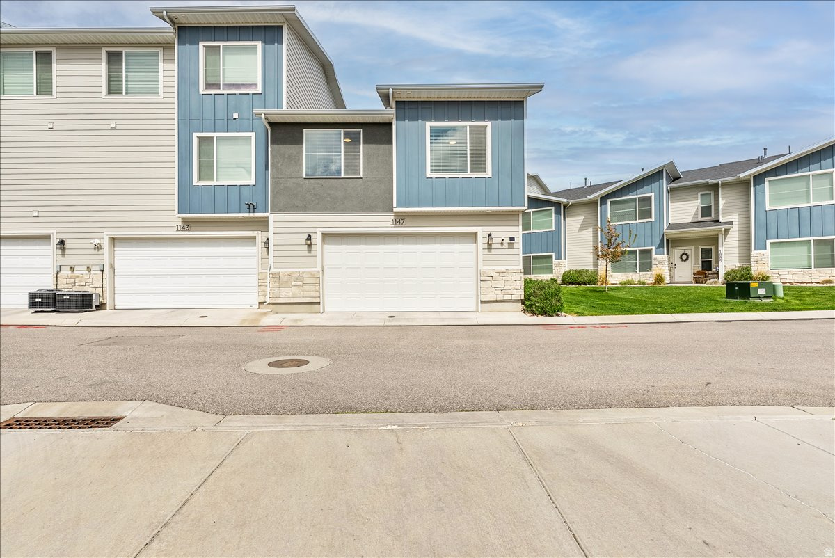 ARROWGATE - Residential