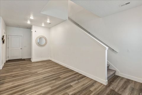 Tiny photo for 1147 N HAIGHT CREEK LOOP, Farmington, UT 84025 (MLS # 2153006)