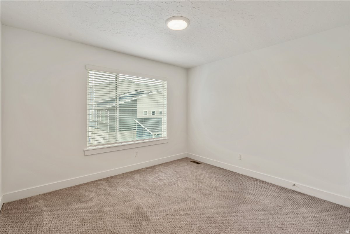 ARROWGATE - Residential