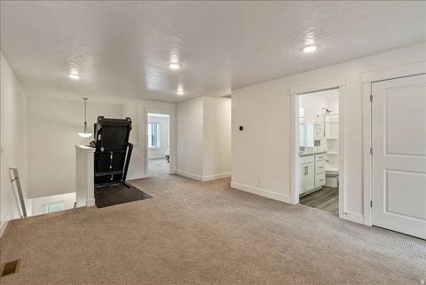 Tiny photo for 1147 N HAIGHT CREEK LOOP, Farmington, UT 84025 (MLS # 2153006)