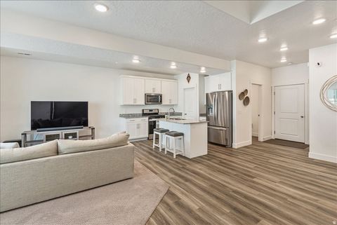 Tiny photo for 1147 N HAIGHT CREEK LOOP, Farmington, UT 84025 (MLS # 2153006)