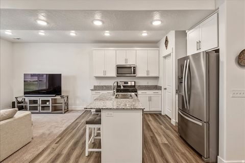 Tiny photo for 1147 N HAIGHT CREEK LOOP, Farmington, UT 84025 (MLS # 2153006)
