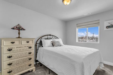 Tiny photo for 2049 W NATALIE AVE, Syracuse, UT 84075 (MLS # 2138073)