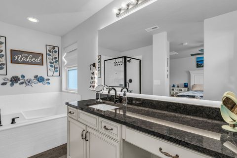 Tiny photo for 2049 W NATALIE AVE, Syracuse, UT 84075 (MLS # 2138073)