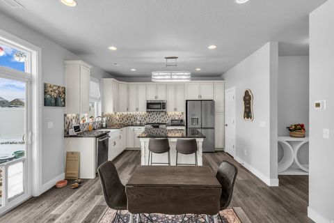 Tiny photo for 2049 W NATALIE AVE, Syracuse, UT 84075 (MLS # 2138073)