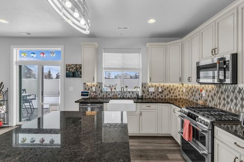 Tiny photo for 2049 W NATALIE AVE, Syracuse, UT 84075 (MLS # 2138073)