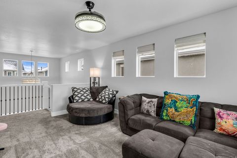 Tiny photo for 2049 W NATALIE AVE, Syracuse, UT 84075 (MLS # 2138073)