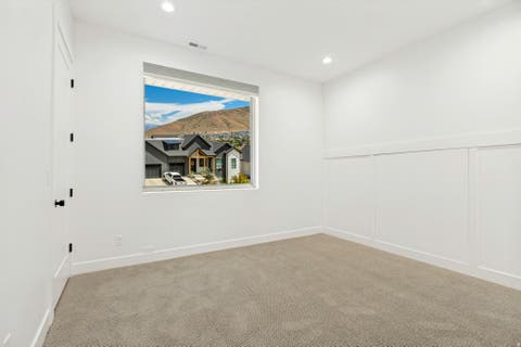 Tiny photo for 14224 S SUMMIT CREST LN, Herriman, UT 84096 (MLS # 2173311)
